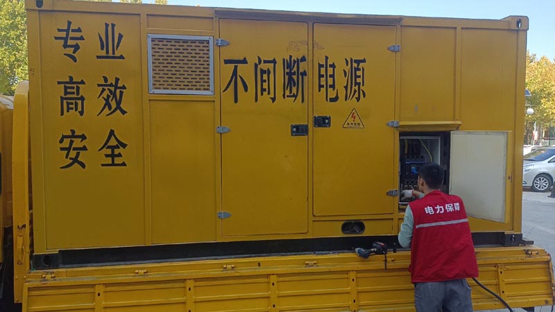 长垣柴油发电机组和UPS电源配合使用时，如何避免切换过程中的电力中断？